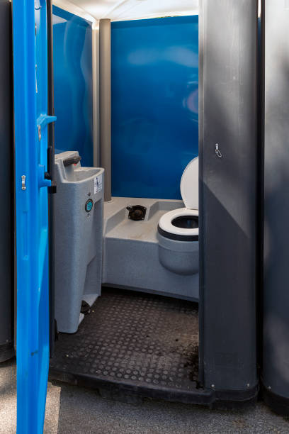 Best Construction site porta potty rental  in North Fort Lewis, WA